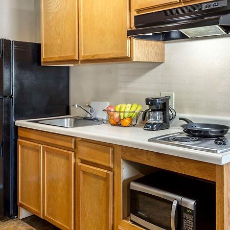 Woodspring Suites Raleigh Garner Edmondson Dış mekan fotoğraf