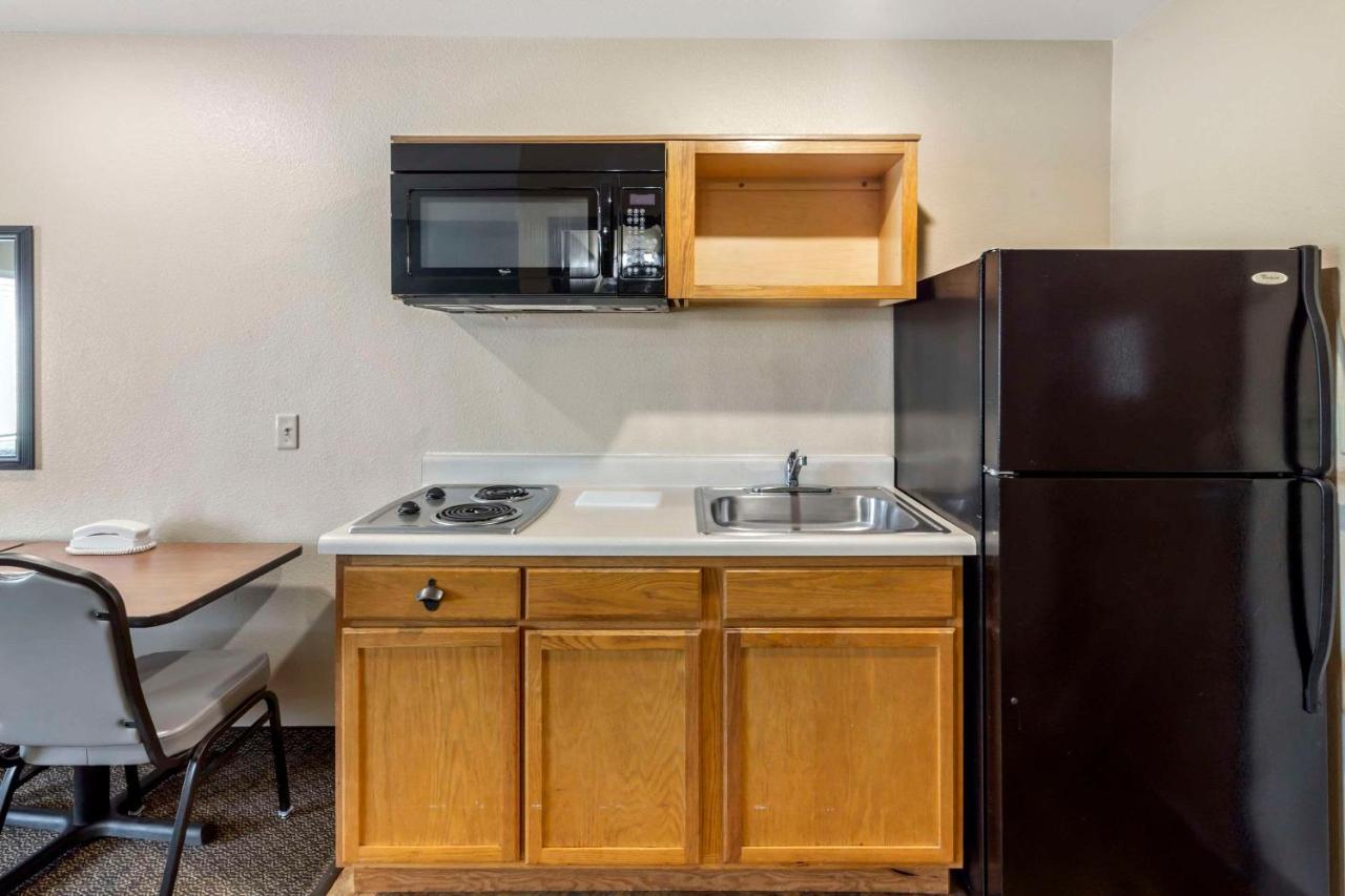 Woodspring Suites Raleigh Garner Edmondson Dış mekan fotoğraf