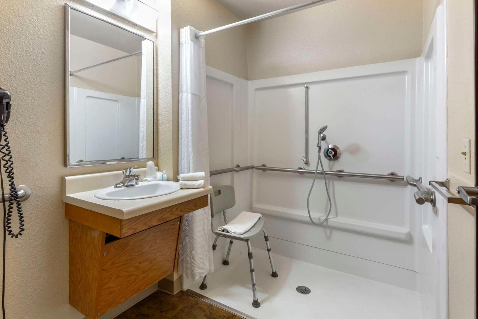 Woodspring Suites Raleigh Garner Edmondson Dış mekan fotoğraf